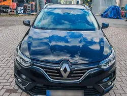 Schwarz Gebraucht 2016 Renault Mégane GrandTour Kombi | 5.800 €