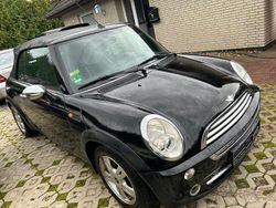 Schwarz Gebraucht 2005 Mini One Cabriolet Cabrio | 2.990 € (Teuer)