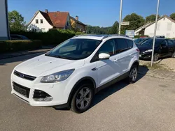 Weiß Gebraucht 2015 Ford Kuga Titanium SUV | 12.400 €