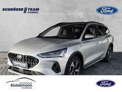 Polarsilber metallic Gebraucht 2024 Ford Focus Active X Kombi | 26.890 € (Fairer Preis)