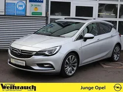 Silber Gebraucht 2015 Opel Astra Innovation Limousine | 12.495 € (Fairer Preis)