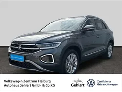 Grau Gebraucht 2024 VW T-Roc Style SUV | 31.900 € (Fairer Preis)