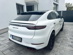 Weiß Gebraucht 2019 Porsche Cayenne Turbo SUV | 74.900 € (Superpreis)