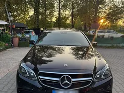Schwarz Gebraucht 2013 Mercedes E63 AMG Limousine | 17.500 €