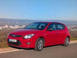 Rot Gebraucht 2010 Hyundai i30 Classic Kombi | 2.499 € (Fairer Preis)