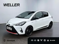 Weiss Gebraucht 2019 Toyota Yaris Hybrid Sport Kleinwagen | 17.777 € (Etwas zu teuer)