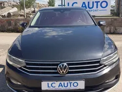 Schwarz Gebraucht 2020 VW Passat Elegance Limousine | 15.990 € (Etwas zu teuer)