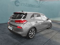 Grau Gebraucht 2019 Hyundai i30 | 17.470 € (Fairer Preis)
