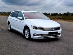 Weiß Gebraucht 2018 VW Passat Kombi | 13.200 € (Guter Preis)