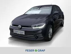 Deep black perleffekt Gebraucht 2024 VW Polo Style Limousine | 21.440 € (Fairer Preis)