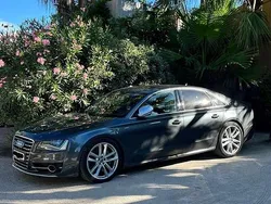 Grau Gebraucht 2014 Audi S8 Limousine | 29.999 €