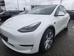 Pearl white multicoat Gebraucht 2023 Tesla Model Y SUV | 37.900 € (Fairer Preis)