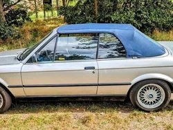 Silber Gebraucht 1991 BMW 318 Cabriolet Cabrio | 19.500 €