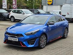 B3l) blue flame met. (blau Gebraucht 2022 Kia ProCeed GT Kleinwagen | 25.990 € (Fairer Preis)