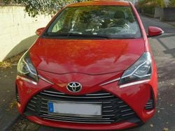 Rot Gebraucht 2020 Toyota Yaris Limousine | 10.900 € (Guter Preis)