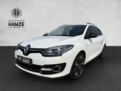 Weiß Gebraucht 2015 Renault Mégane GrandTour Bose Edition Kombi | 6.990 € (Fairer Preis)