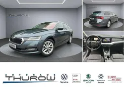 Schwarzmagic perleffekt Gebraucht 2021 Skoda Octavia Style Limousine | 22.400 € (Fairer Preis)