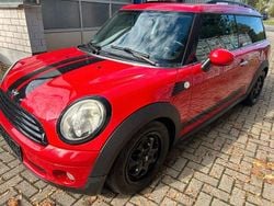 Rot Gebraucht 2009 Mini One Clubman Kombi | 2.500 € (Fairer Preis)