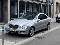 Silber Gebraucht 2006 Mercedes E280 Avantgarde Limousine | 12.500 €