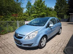 Blau Gebraucht 2009 Opel Corsa Kleinwagen | 2.490 € (Guter Preis)