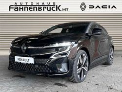 Black pearlschwarz metallic d Gebraucht 2024 Renault Megane E-Tech Iconic Limousine | 37.895 €