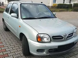 Grün Gebraucht 2001 Nissan Micra Kleinwagen | 990 € (Fairer Preis)