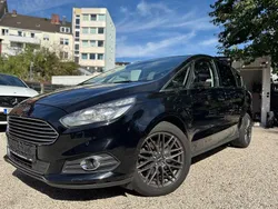 Schwarz Gebraucht 2017 Ford S-MAX Titanium Van / Kleinbus | 10.950 € (Superpreis)