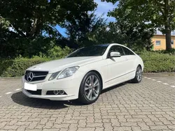 Gebraucht 2010 Mercedes E200 Coupé | 13.499 € (Teuer)
