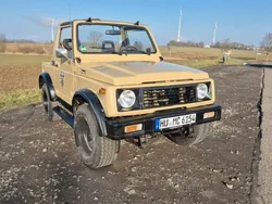 Beige Gebraucht 1985 Suzuki Samurai SUV | 7.840 €