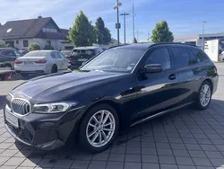 Schwarz Gebraucht 2024 BMW 320 M Sport Kombi | 44.500 € (Etwas zu teuer)