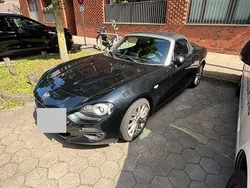 Schwarz Gebraucht 2017 Fiat 124 Spider Lusso Cabrio | 17.499 € (Etwas zu teuer)