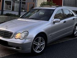 Gebraucht 2002 Mercedes C180 Classic Limousine | 4.600 € (Teuer)