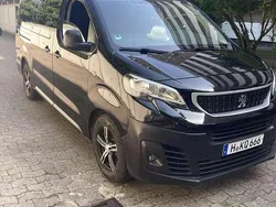 Gebraucht 2021 Peugeot Expert Premium Van | 19.200 €