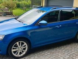 Blau Gebraucht 2025 Skoda Octavia Kombi | 13.900 €