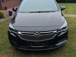 Schwarz Gebraucht 2017 Opel Astra Limousine | 7.250 € (Guter Preis)