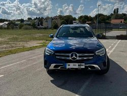 Blau Gebraucht 2019 Mercedes GLC300 AMG line SUV | 26.950 € (Fairer Preis)