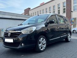 Schwarz Gebraucht 2015 Dacia Lodgy Van / Kleinbus | 4.800 € (Teuer)