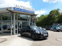 Schwarz Gebraucht 2021 Mini ONE Kleinwagen | 17.950 € (Etwas zu teuer)
