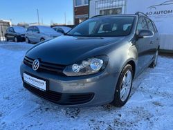 Grau Gebraucht 2011 VW Golf VI Kleinwagen | 2.990 € (Guter Preis)