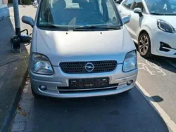 Opel Agila
