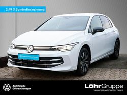 Pure white Gebraucht 2024 VW Golf VIII Goal Limousine | 24.980 € (Etwas zu teuer)