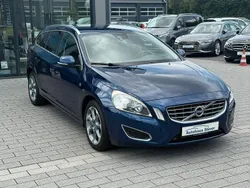 Blau Gebraucht 2012 Volvo V60 Basis Kombi | 7.400 € (Fairer Preis)
