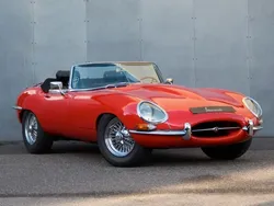 Rot Gebraucht 1967 Jaguar E-Type S Cabrio | 119.500 €