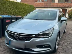 Silber Gebraucht 2017 Opel Astra Kombi | 11.950 € (Fairer Preis)