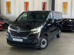 Tenebroschwarz metallic Gebraucht 2021 Renault Trafic Komfort Van | 22.900 € (Guter Preis)