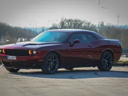 Andere außenfarben Gebraucht 2019 Dodge Challenger Coupé | 26.500 € (Etwas zu teuer)