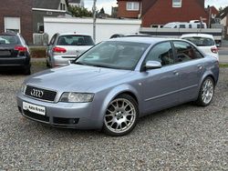 Grau Gebraucht 2004 Audi A4 S-Line Limousine | 3.250 € (Fairer Preis)