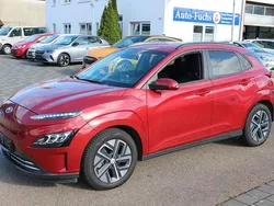 Sunset red Gebraucht 2022 Hyundai Kona Trend SUV | 21.999 € (Guter Preis)