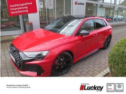 Rot Gebraucht 2025 Audi RS3 Sportback Sport Kleinwagen | 71.990 € (Fairer Preis)