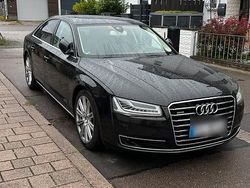 Braun Gebraucht 2015 Audi A8 Limousine | 24.999 €
